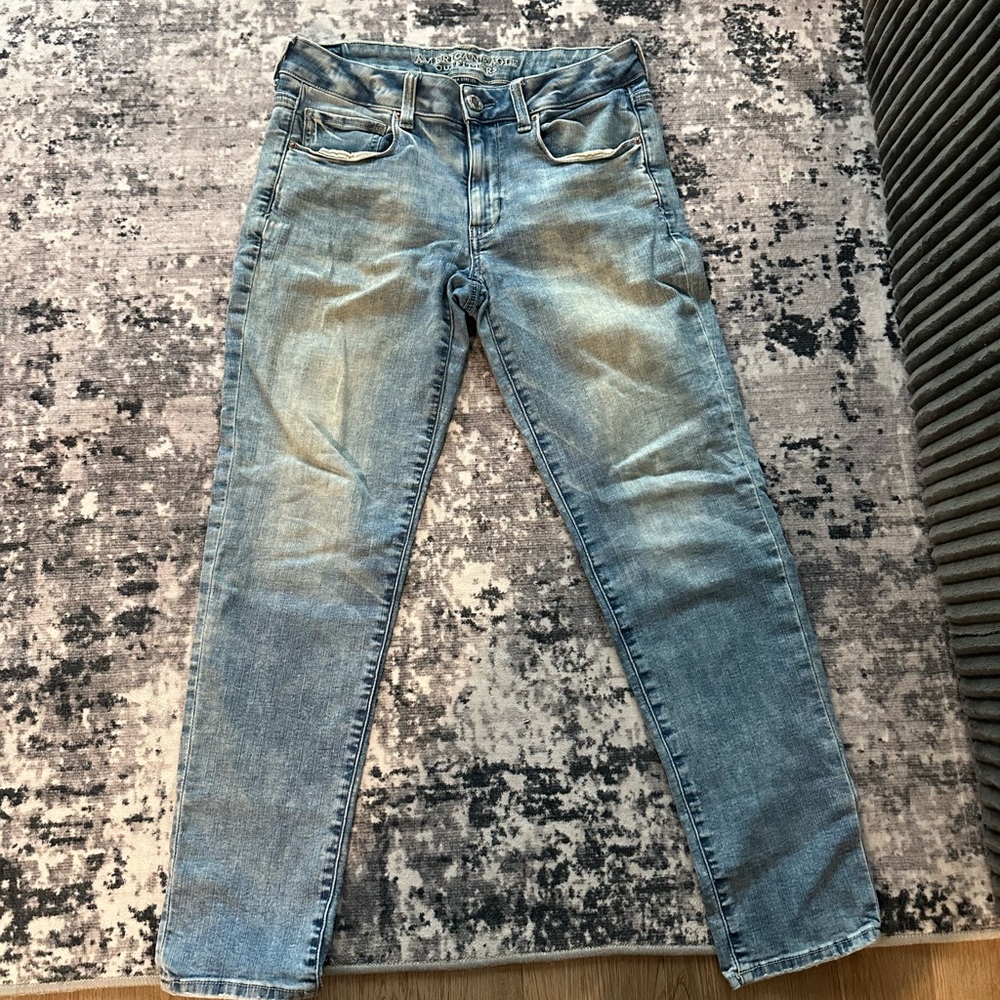 American Eagle Outfitters Light Blue Skinny Jeans